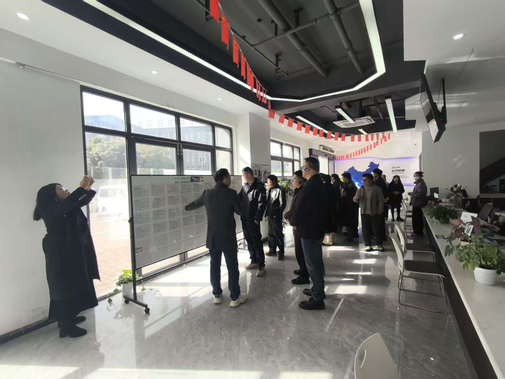 1764294144148558.jpg 微信图片_20251127151835_188_54.jpg